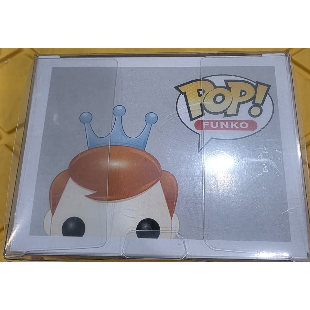 Brand New Funko Pop Freddy Funko SE Freddy Funklub Vaulted w/Protector 2016 - Picture 5 of 6